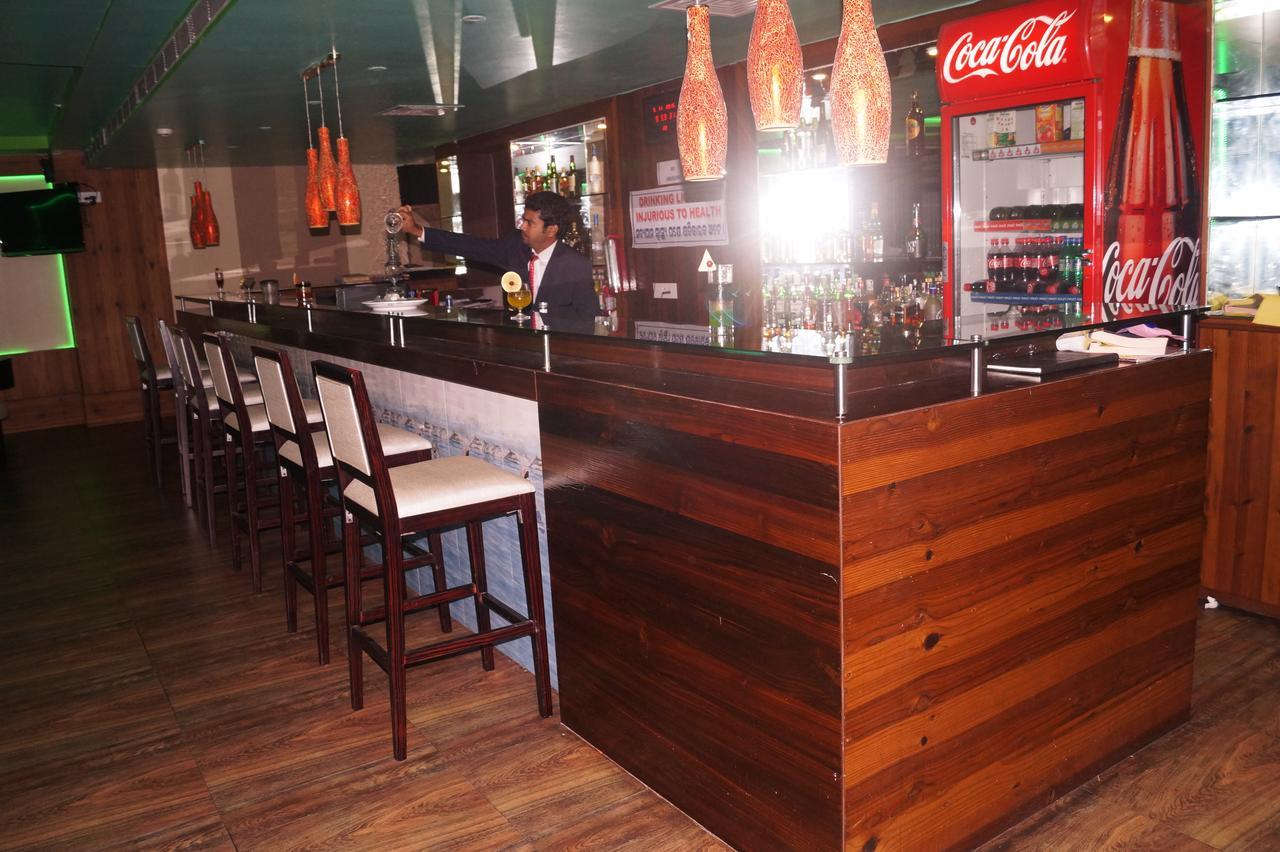 Kamlesh Continental Hotel Angul ภายนอก รูปภาพ