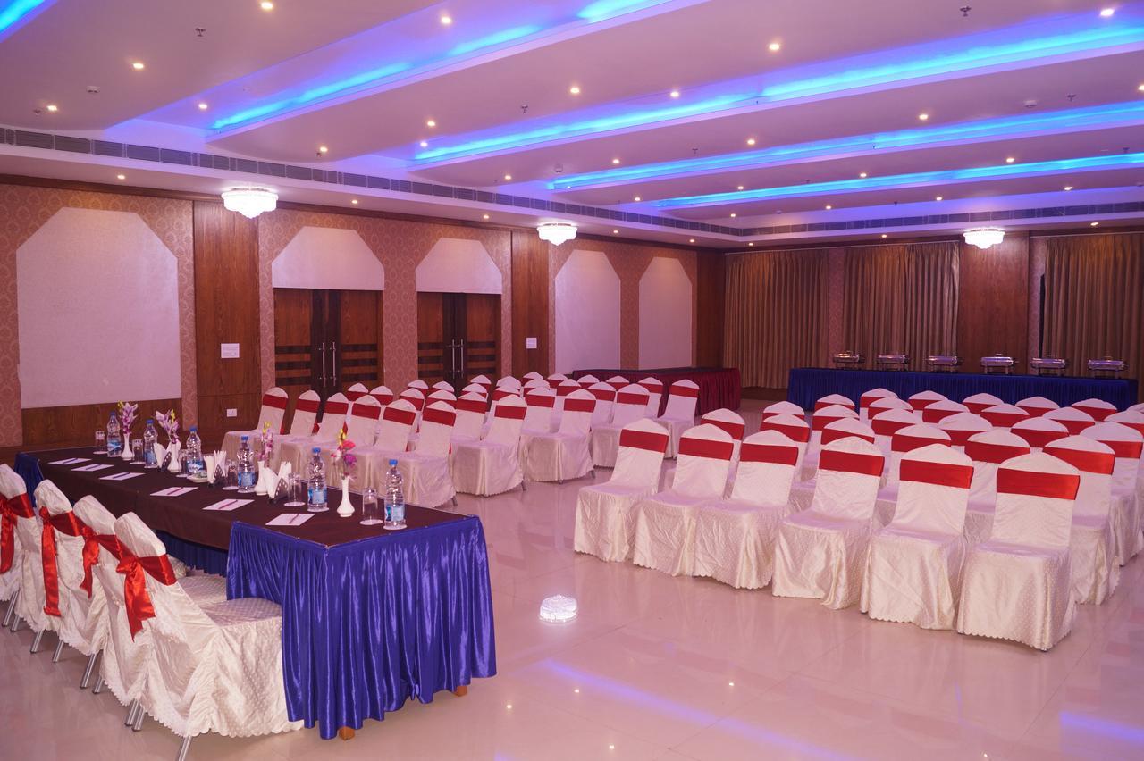 Kamlesh Continental Hotel Angul ภายนอก รูปภาพ