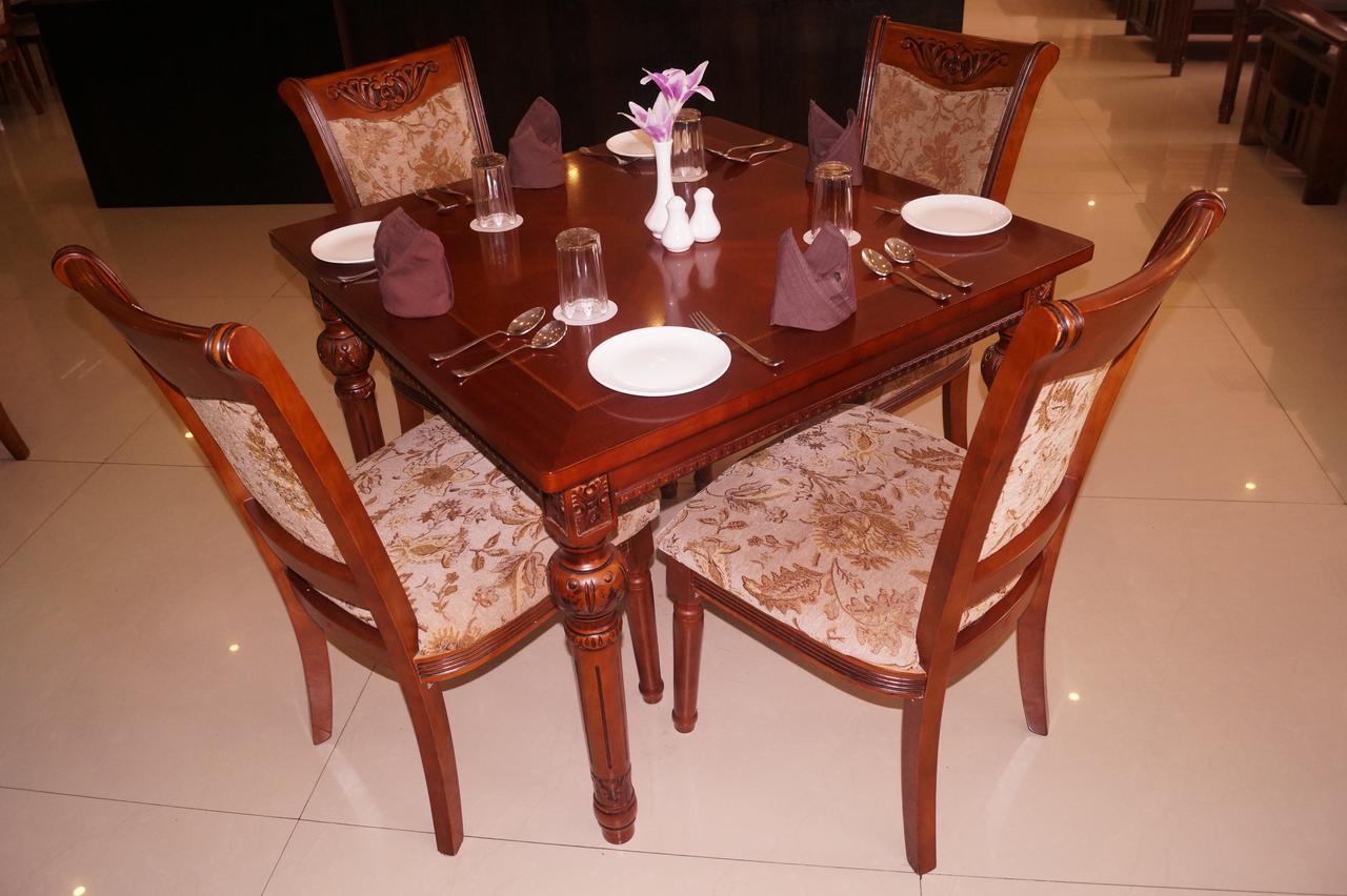 Kamlesh Continental Hotel Angul ภายนอก รูปภาพ