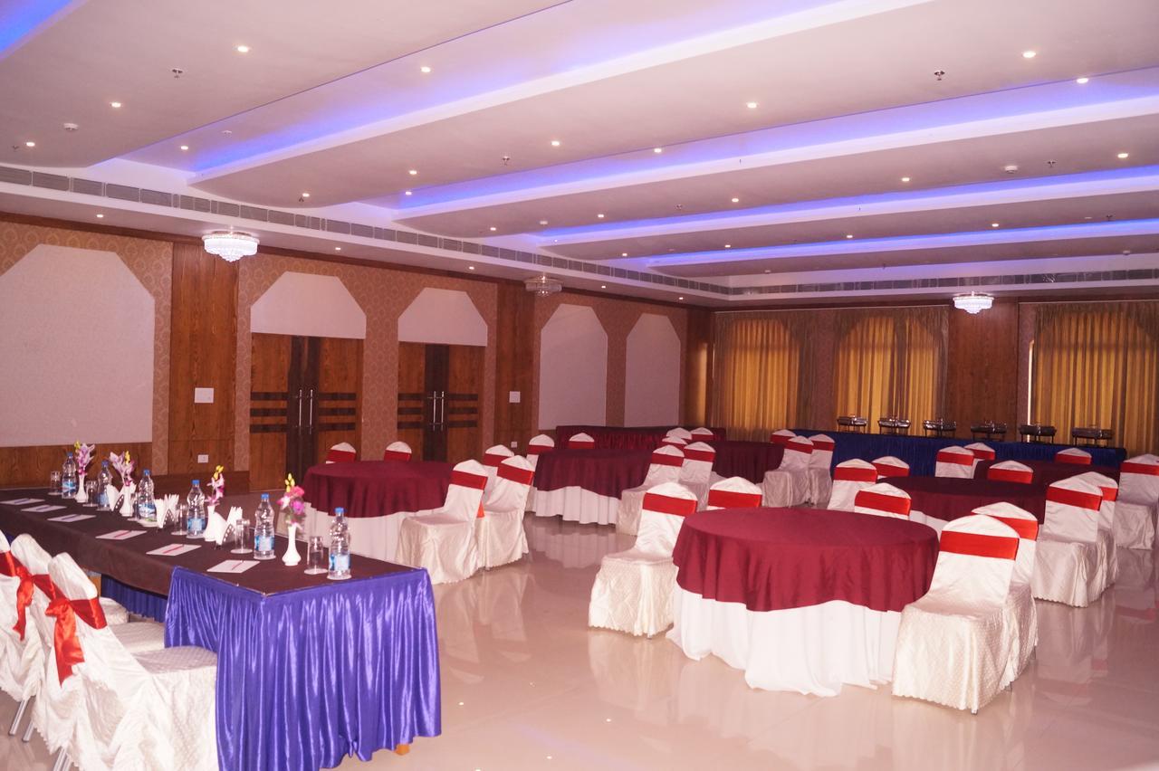 Kamlesh Continental Hotel Angul ภายนอก รูปภาพ