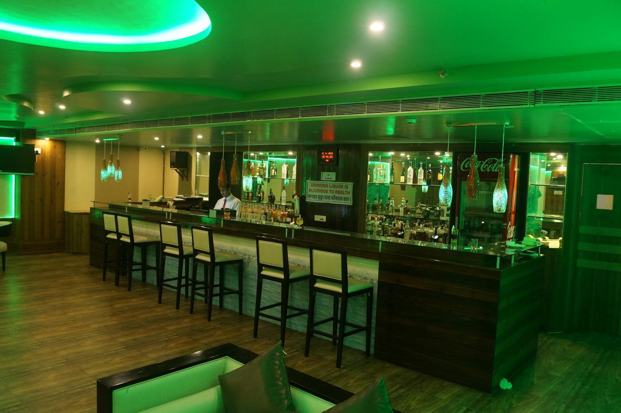 Kamlesh Continental Hotel Angul ภายนอก รูปภาพ