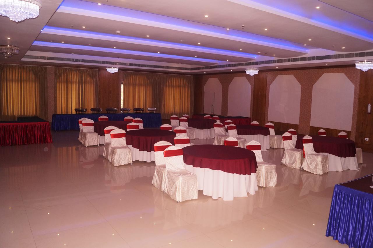 Kamlesh Continental Hotel Angul ภายนอก รูปภาพ