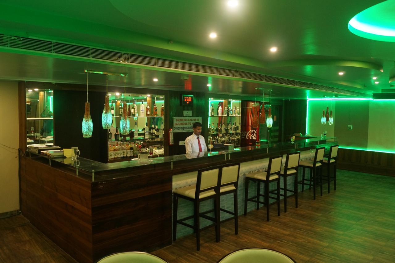 Kamlesh Continental Hotel Angul ภายนอก รูปภาพ