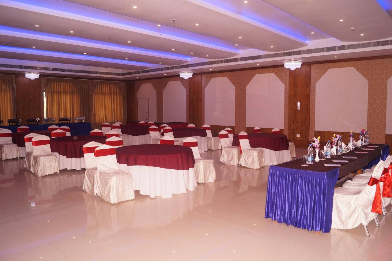 Kamlesh Continental Hotel Angul ภายนอก รูปภาพ