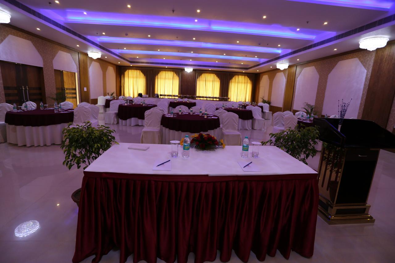 Kamlesh Continental Hotel Angul ภายนอก รูปภาพ